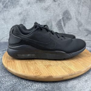 Nike Air Max Oketo Shoes Womens Size 10 Black Triple Black Sneakers AQ2231-003
